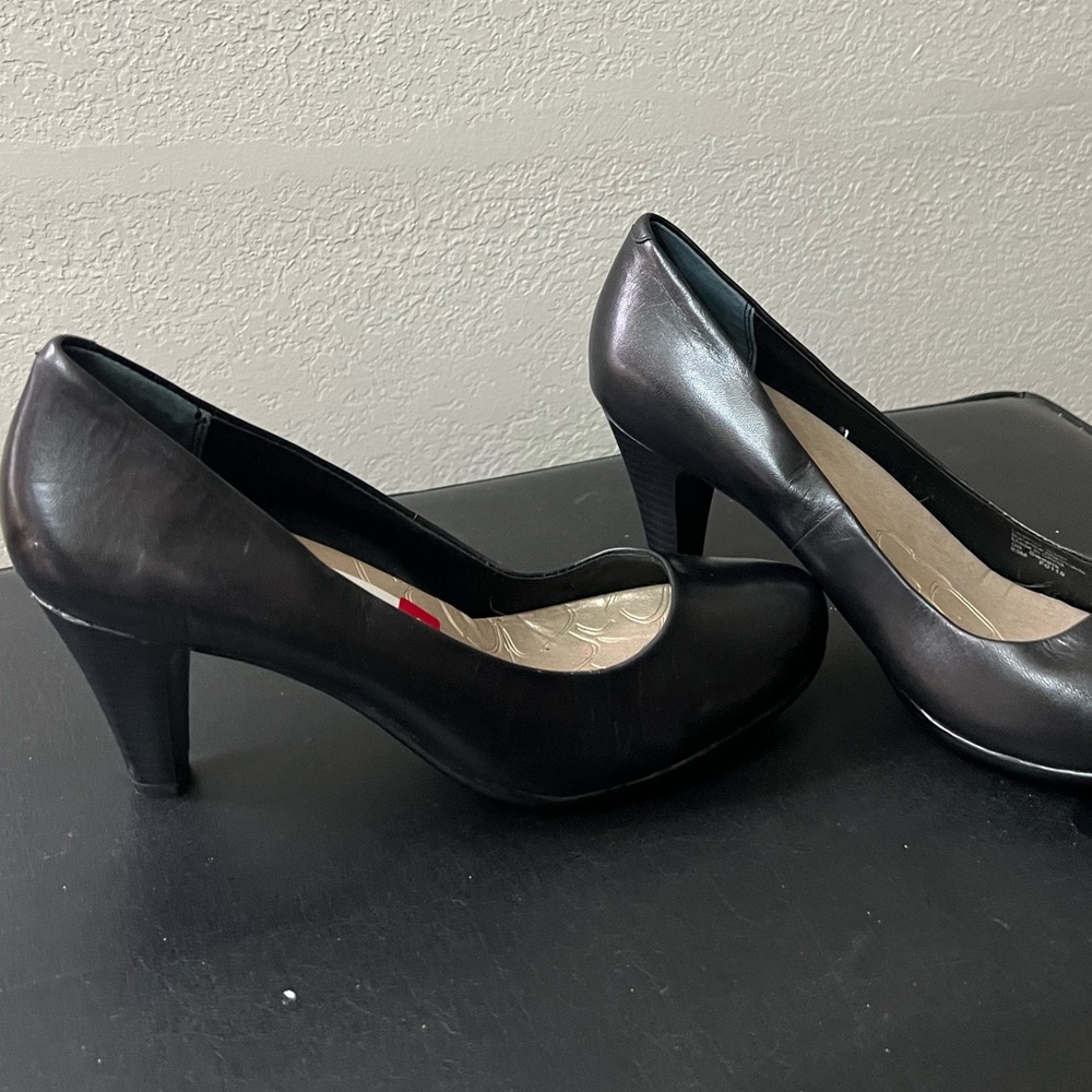 Black heels